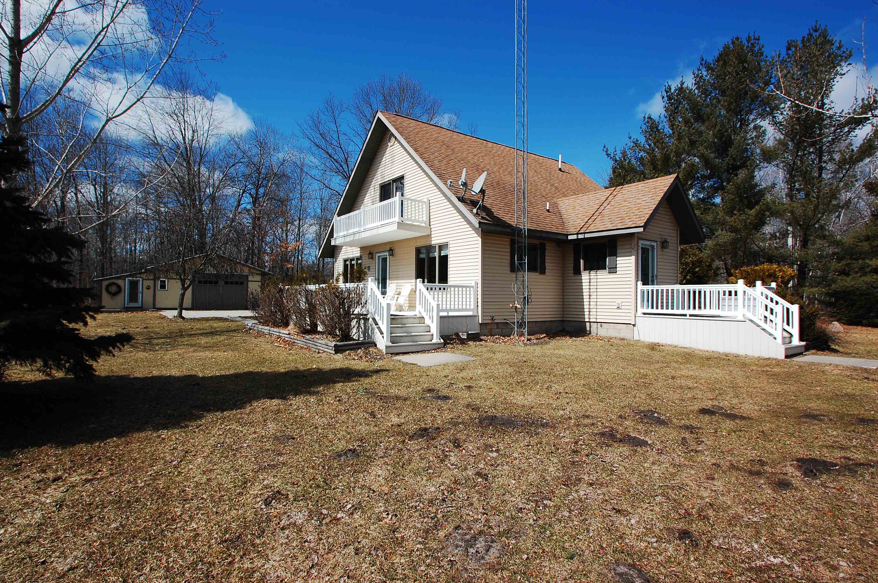 4620 East Sugar River Road Alger, MI 48610 - Photo 8 of 47 1897939-7.JPG