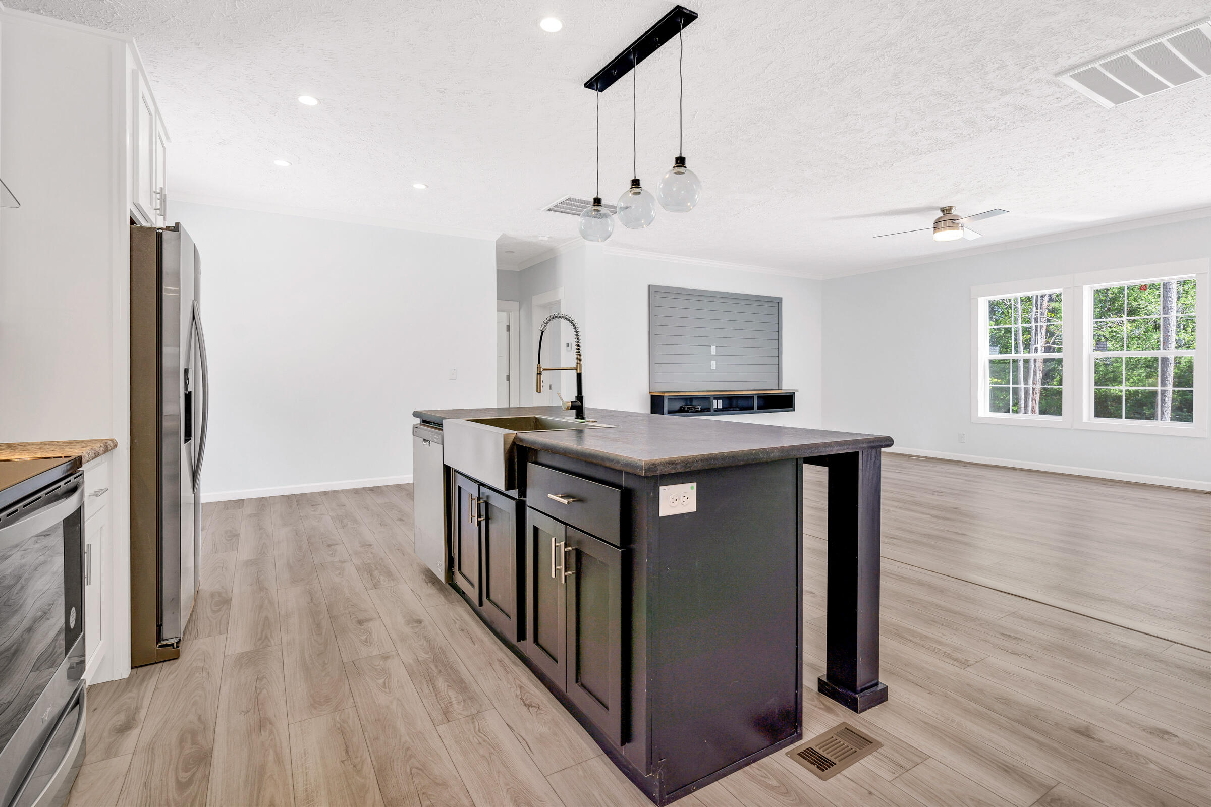 183 Waverly Road Walterboro, SC 29488 - Photo 14 of 28 DSC01477