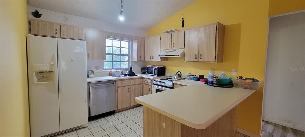 4015 Bianca Street Sebring, FL 33872 - Photo 8 of 25