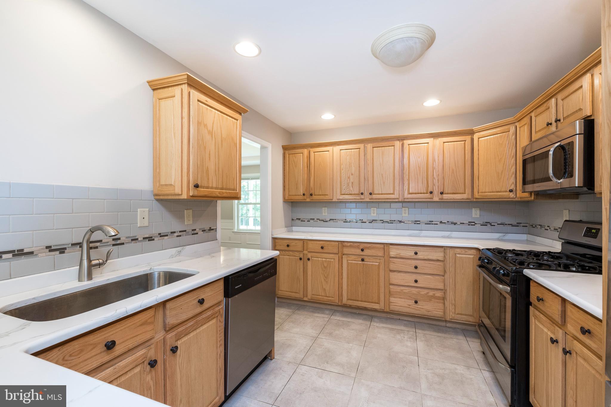 101 Toby Road Coatesville, PA 19320 - Photo 3 of 36
