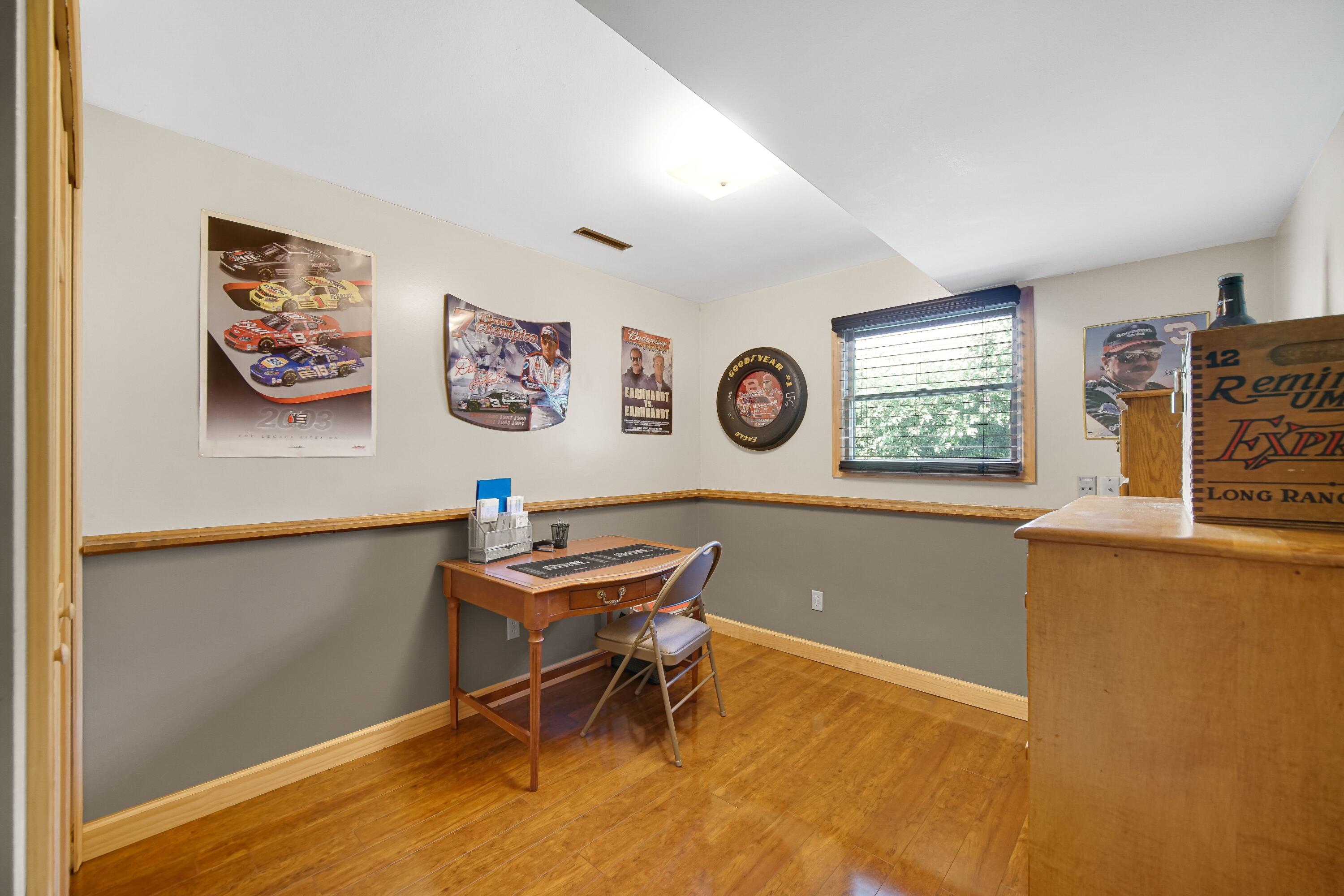 4000 Willowood Court Crown Point, IN 46307 - Photo 14 of 20 a room with a workspace and a window