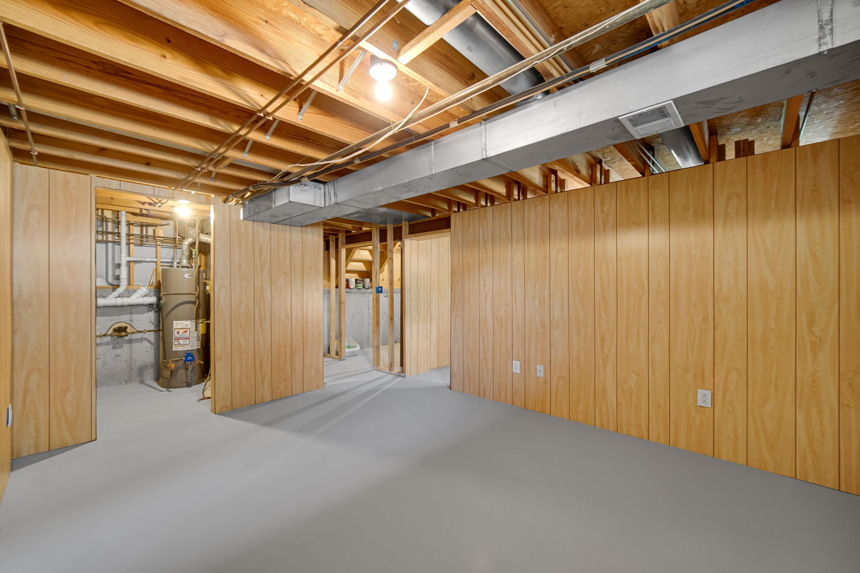 4000 Willowood Court Crown Point, IN 46307 - Photo 18 of 20 a view of an empty room