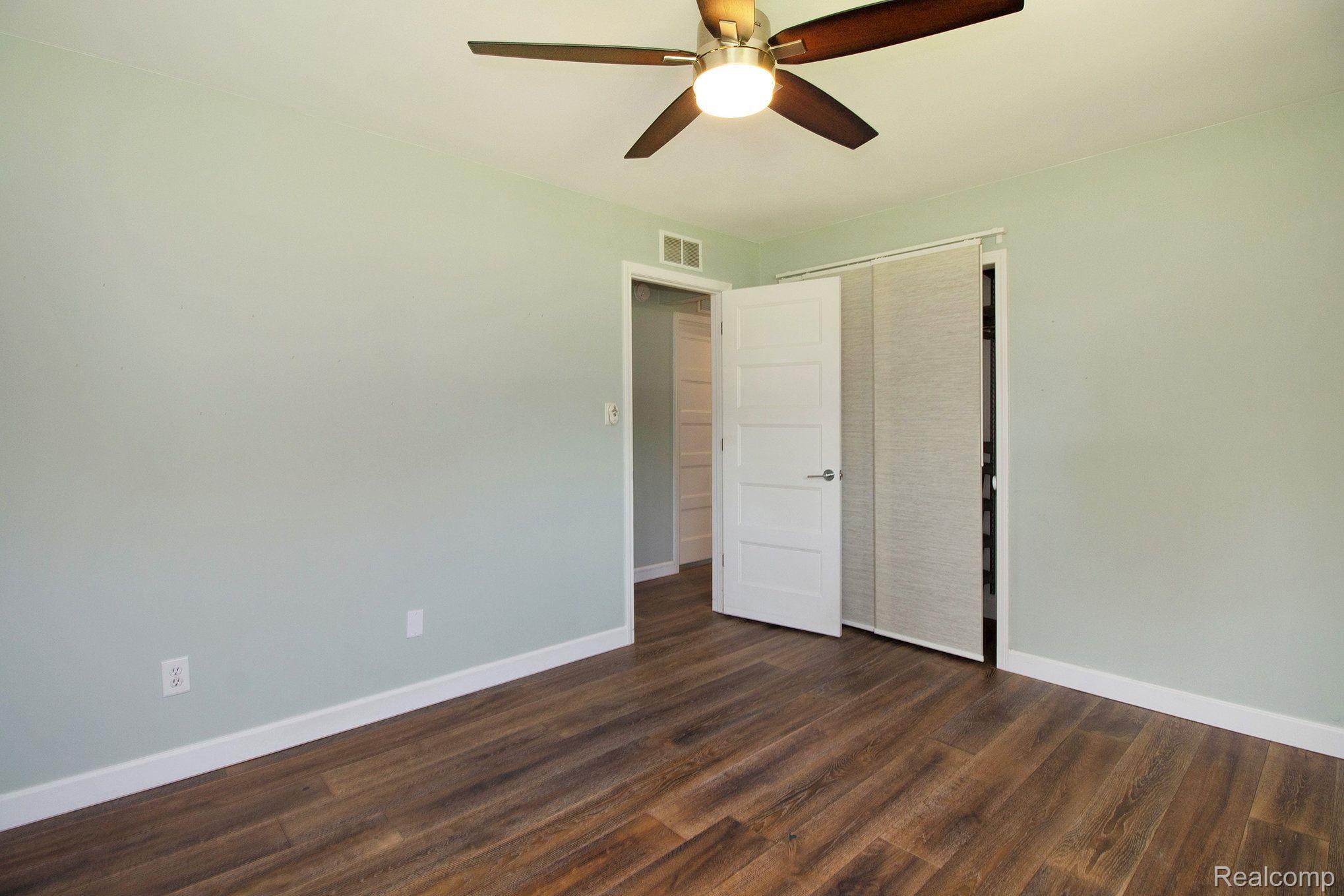 3277 Ripple Way White Lake, MI 48383 - Photo 21 of 32 Gallery Image 21