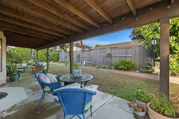 $950,000 | 2470 Warbler Avenue, Ventura, CA 93003