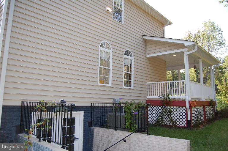 5621 Old Bust Head Road Broad Run, VA 20137 - Photo 24 of 30 Exterior (General)