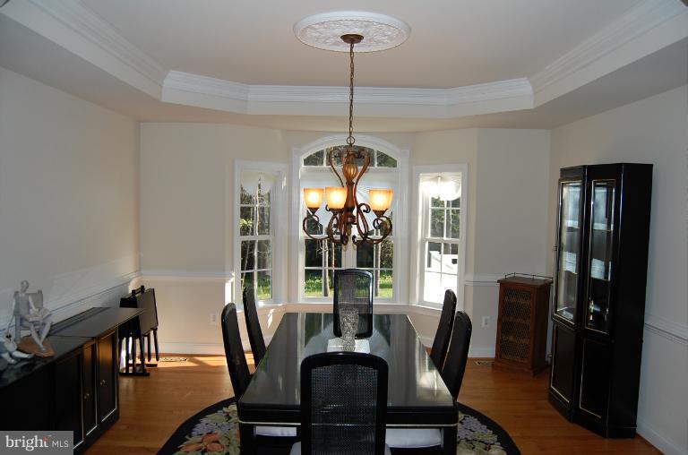 5621 Old Bust Head Road Broad Run, VA 20137 - Photo 26 of 30 Dining Room