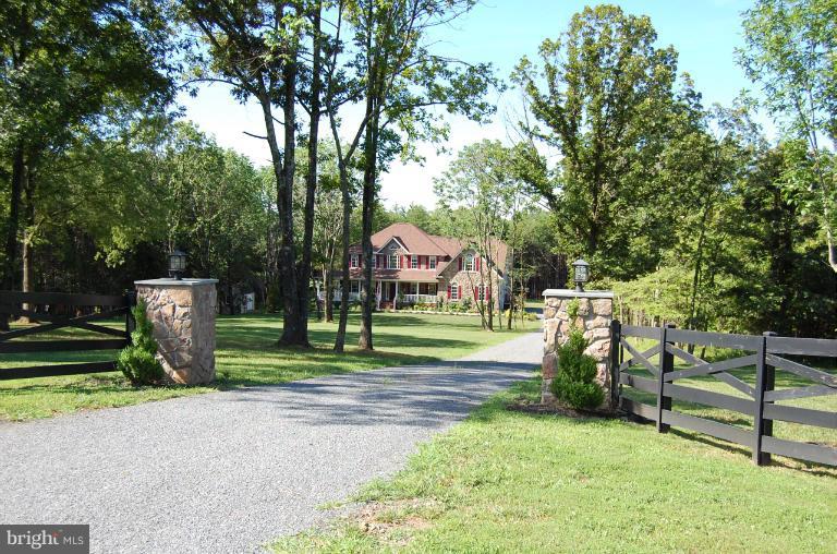 5621 Old Bust Head Road Broad Run, VA 20137 - Photo 28 of 30 Exterior (Front)