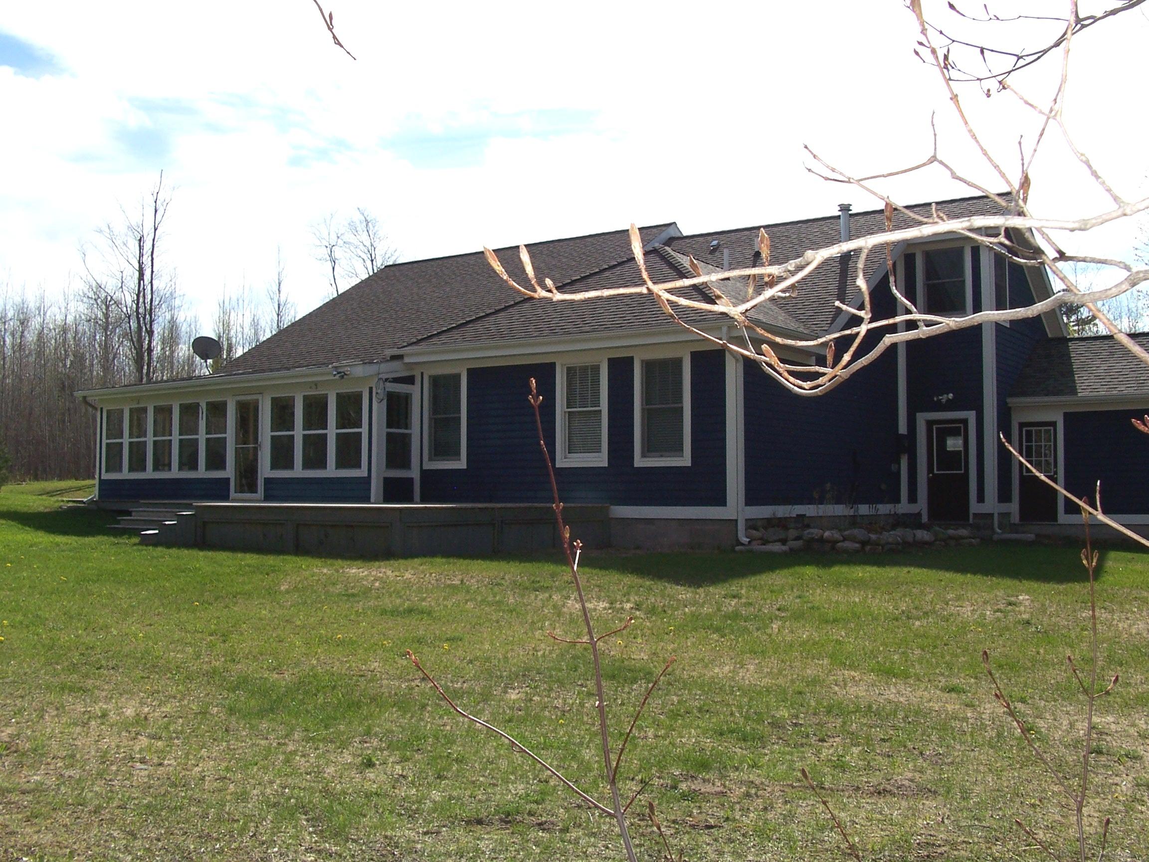 18661 Timberdoodle Lane Cheboygan, MI 49721 - Photo 2 of 35 Gallery Image 2