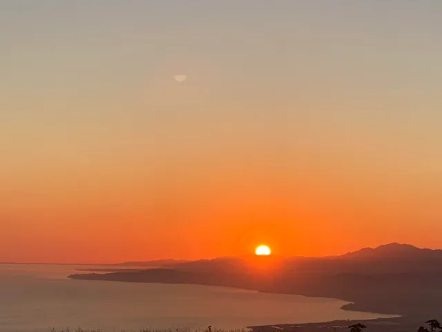 $3,495,000 | 8560 Ocean View Road, Ventura, CA 93001