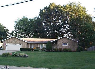 3042 Chamberlain Road Akron, OH 44333 - Photo 1 of 1 All brick ranch in the heart of Fairlawn. First floor laundry. Private yard.