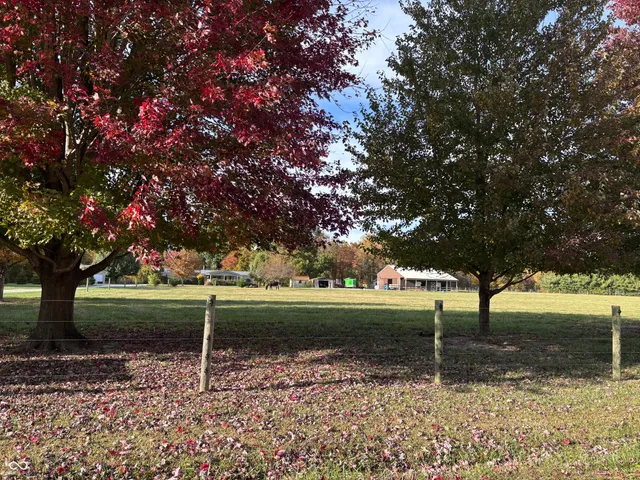 $375,000 | 7710 East 720th Street South, Carbon, IN 47837