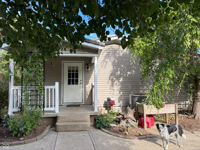 $375,000 | 7710 East 720th Street South, Carbon, IN 47837