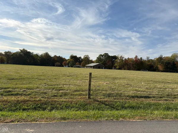 $365,000 | 7710 East 720th Street South, Carbon, IN 47837