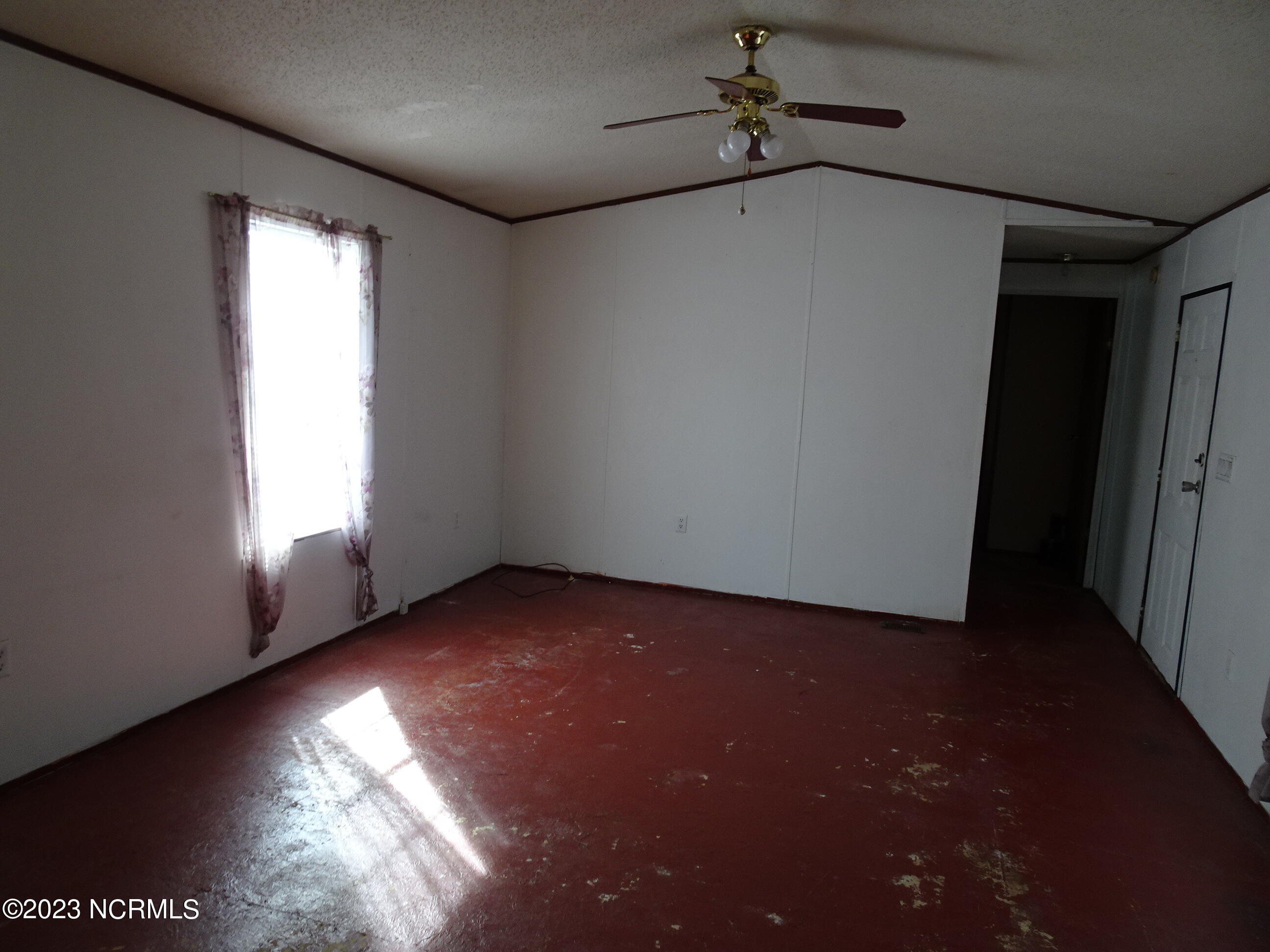 645 Thurlow Lake Road Carthage, NC 28327 - Photo 16 of 22 DSC03219