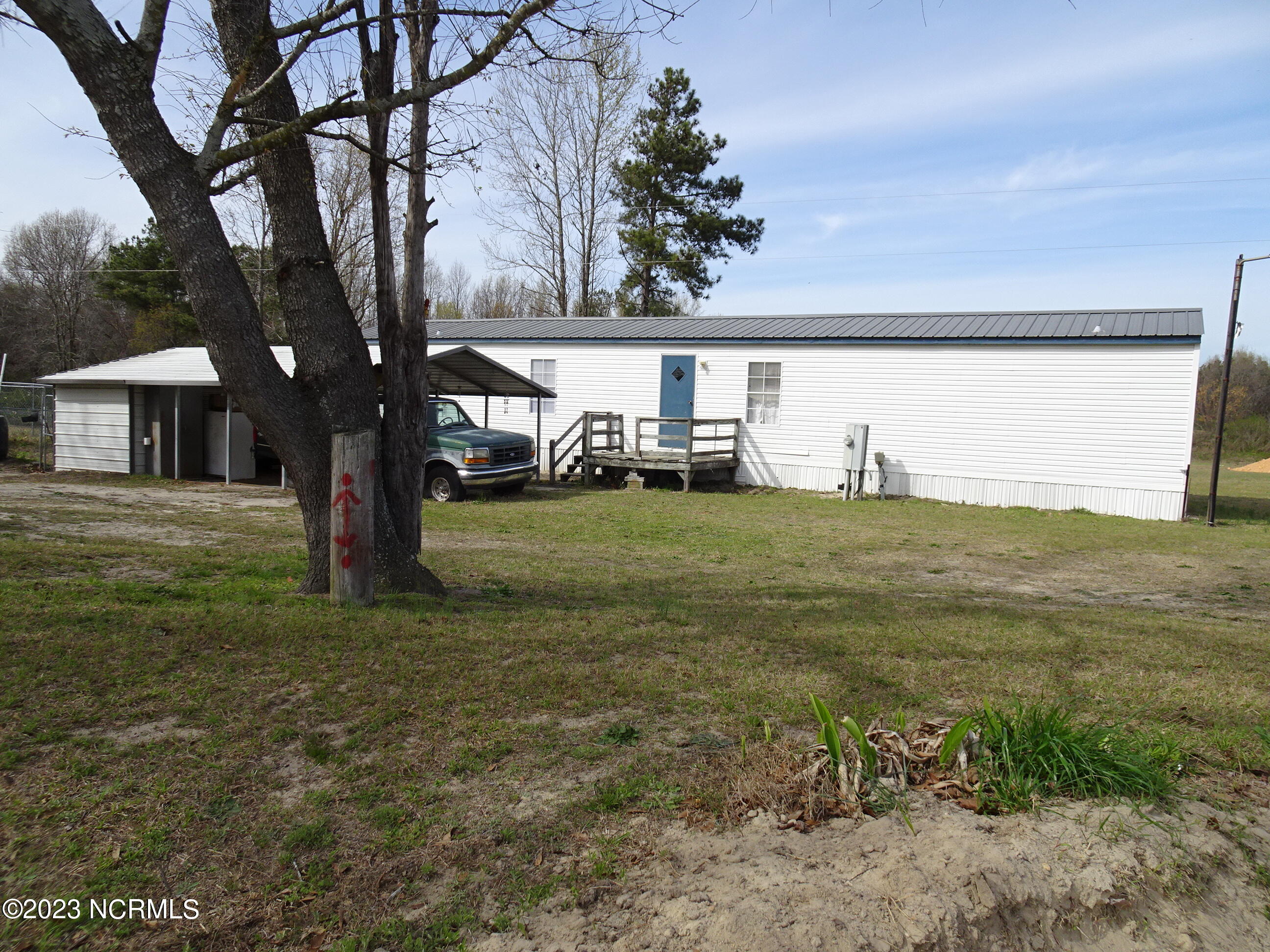 645 Thurlow Lake Road Carthage, NC 28327 - Photo 7 of 22 DSC03210