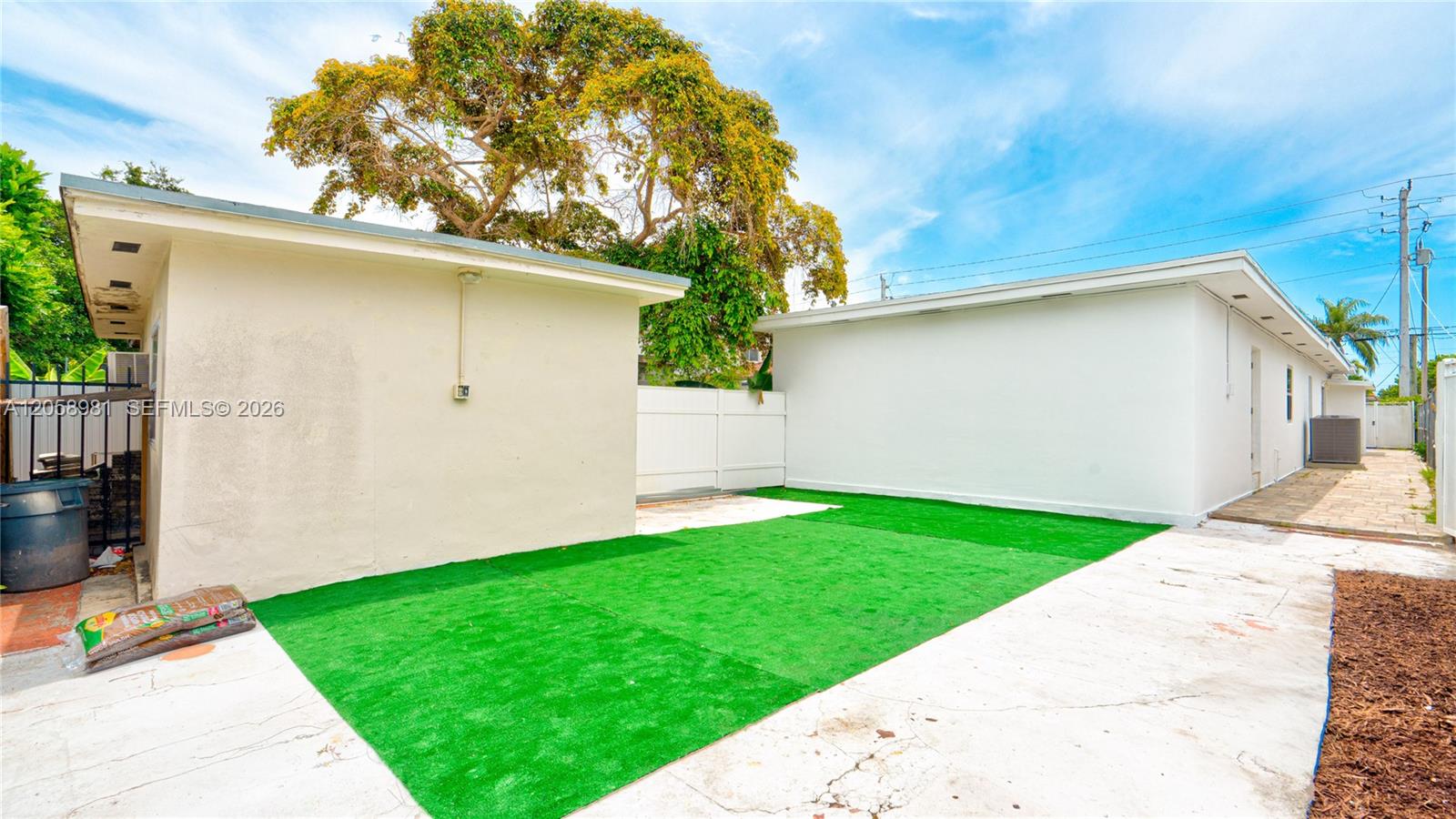 2953 Southwest 23rd Street, Unit 55 Miami, FL 33145 - Photo 6 of 52