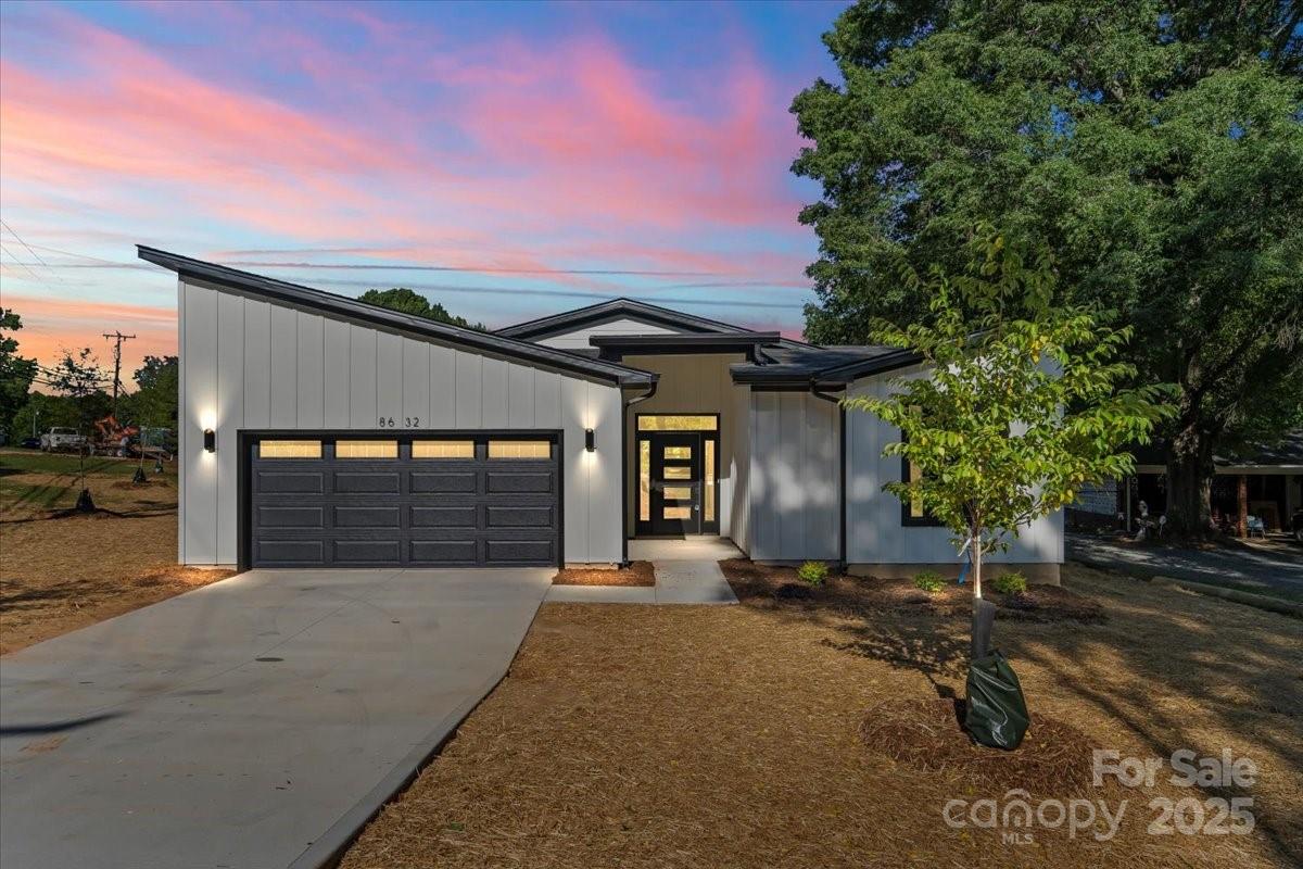 8632 Cedarbrook Drive Charlotte, NC 28215 - Photo 1 of 28