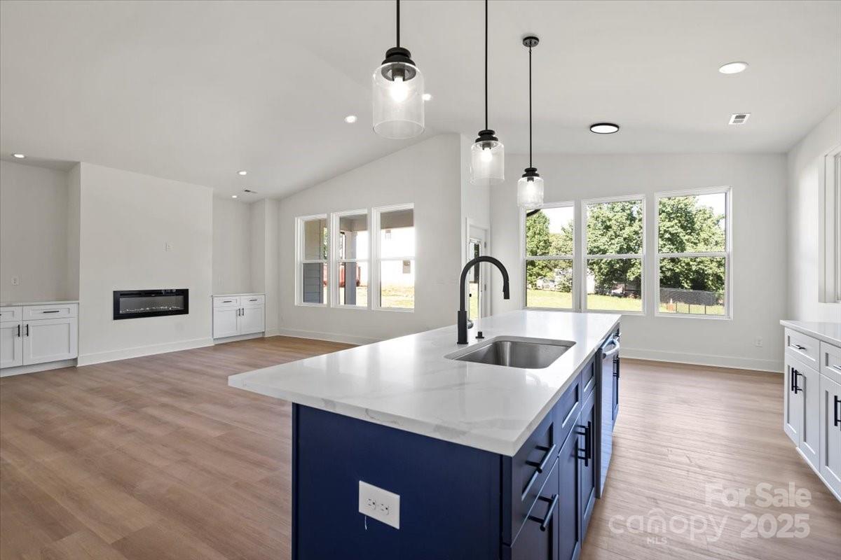 8632 Cedarbrook Drive Charlotte, NC 28215 - Photo 16 of 28