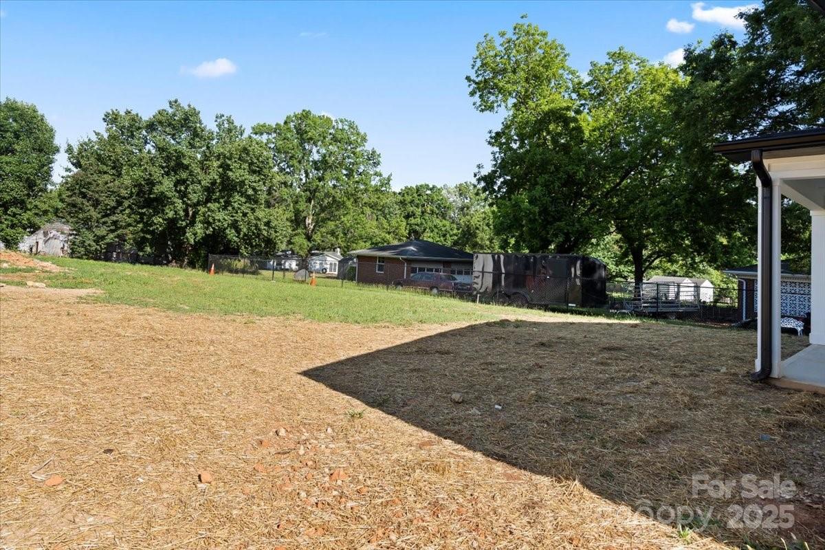 8632 Cedarbrook Drive Charlotte, NC 28215 - Photo 28 of 28