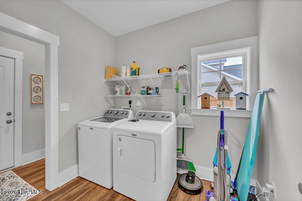 1020 Annadale Lane Wilmington, NC 28409 - Photo 16 of 41 Laundry Room