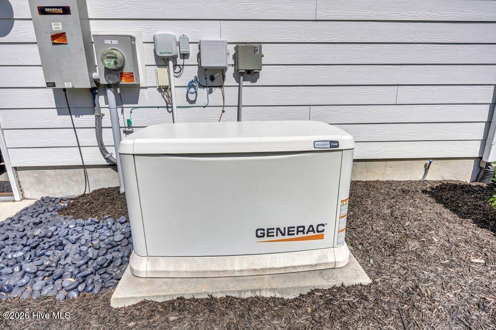 1020 Annadale Lane Wilmington, NC 28409 - Photo 30 of 41 Whole-House Generator