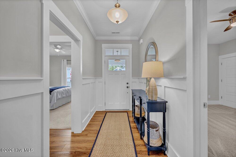 1020 Annadale Lane Wilmington, NC 28409 - Photo 5 of 41 Foyer