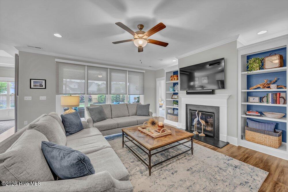 1020 Annadale Lane Wilmington, NC 28409 - Photo 7 of 41 Living Room