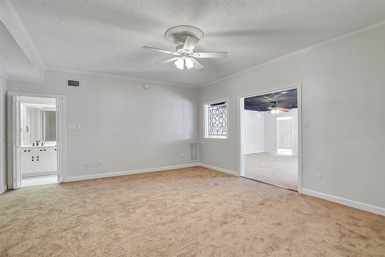 296 Wells Road Clinton, MS 39056 - Photo 17 of 50 Located downstairs with 2 bathrooms!