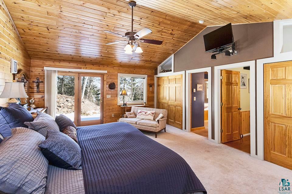 4123 Northeast Van Road Duluth, MN 55803 - Photo 17 of 40 Master Bedroom Suite
