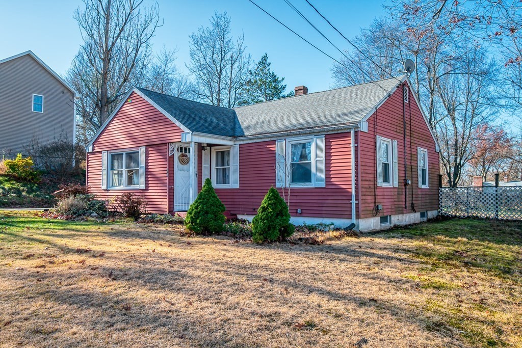 34 Kerry Drive Springfield, MA 01118 - Photo 1 of 18 Gallery Image 1