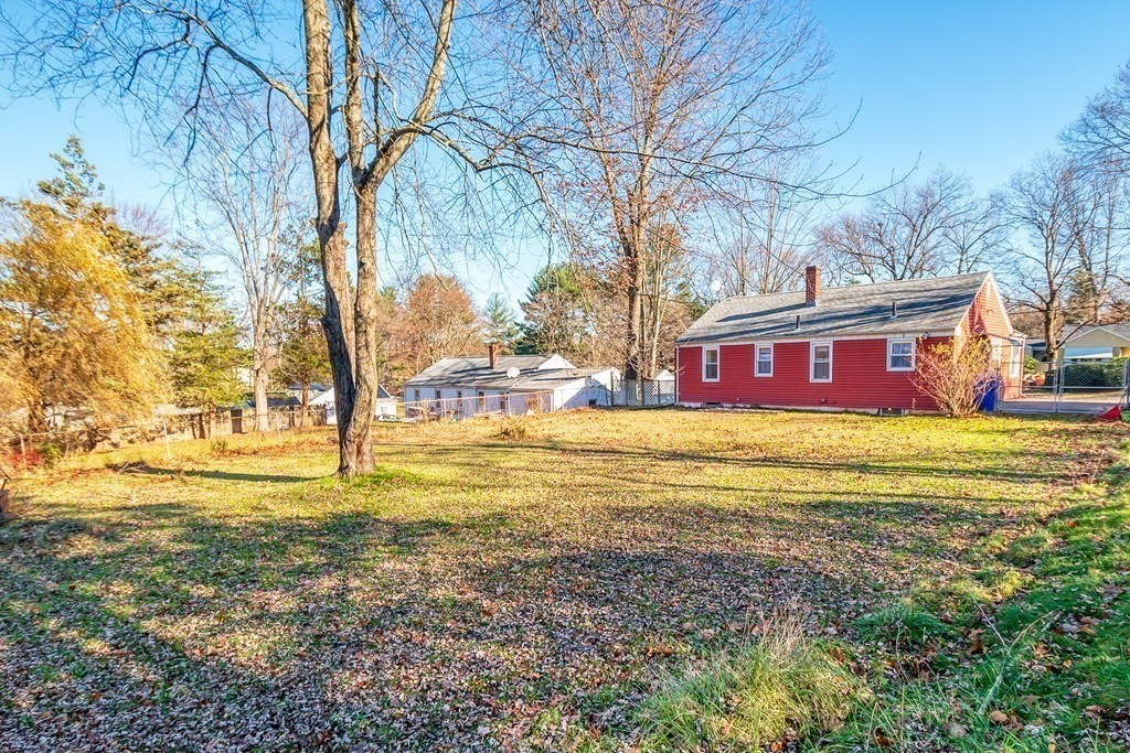 34 Kerry Drive Springfield, MA 01118 - Photo 12 of 18 Gallery Image 12