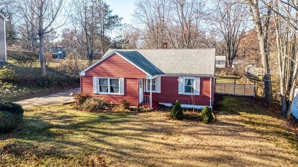 34 Kerry Drive Springfield, MA 01118 - Photo 2 of 18 Gallery Image 2