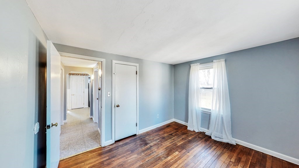 34 Kerry Drive Springfield, MA 01118 - Photo 9 of 18 Gallery Image 9