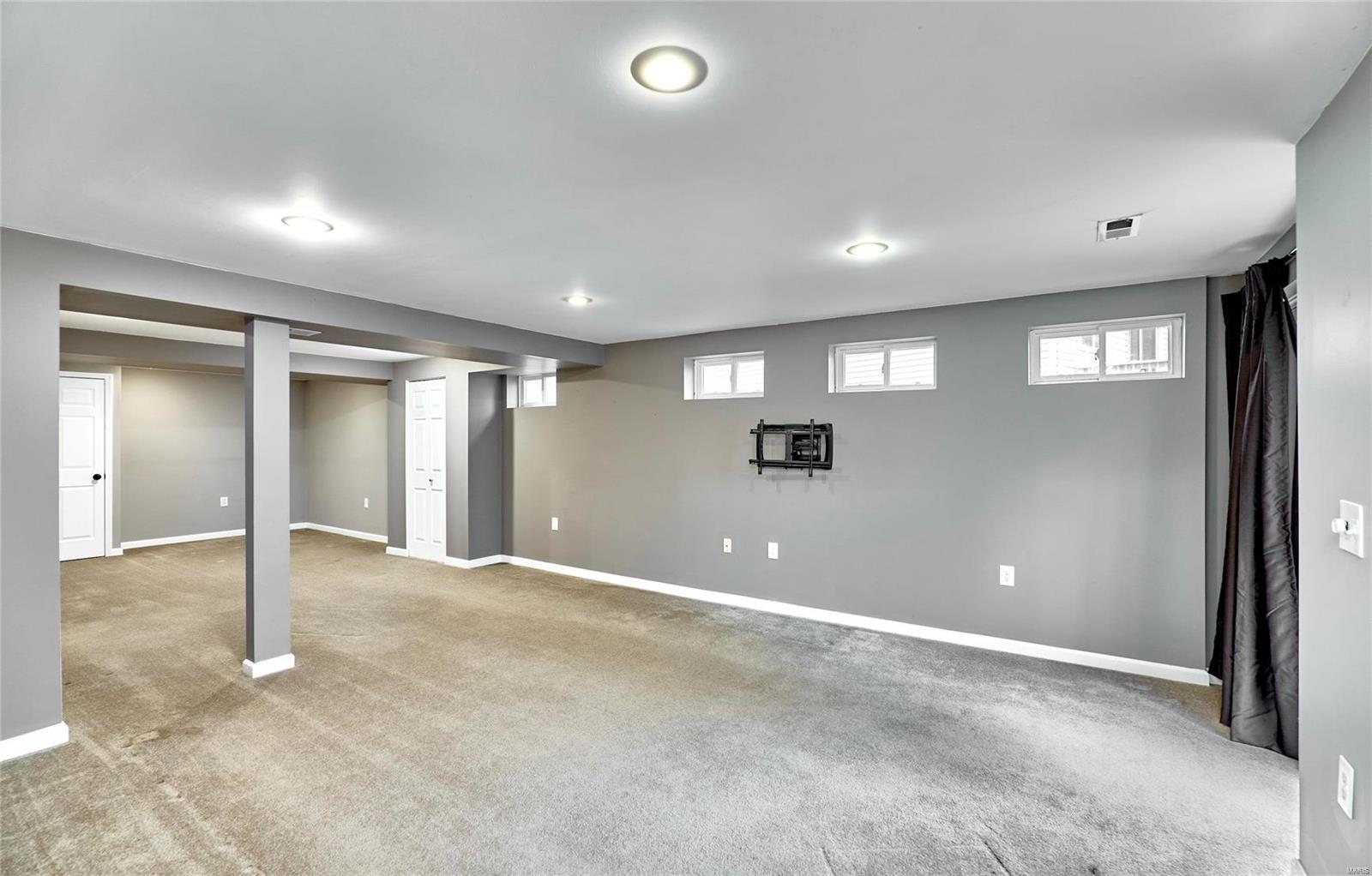 1526 Glenn Brooke Woods Circle Ballwin, MO 63021 - Photo 31 of 40