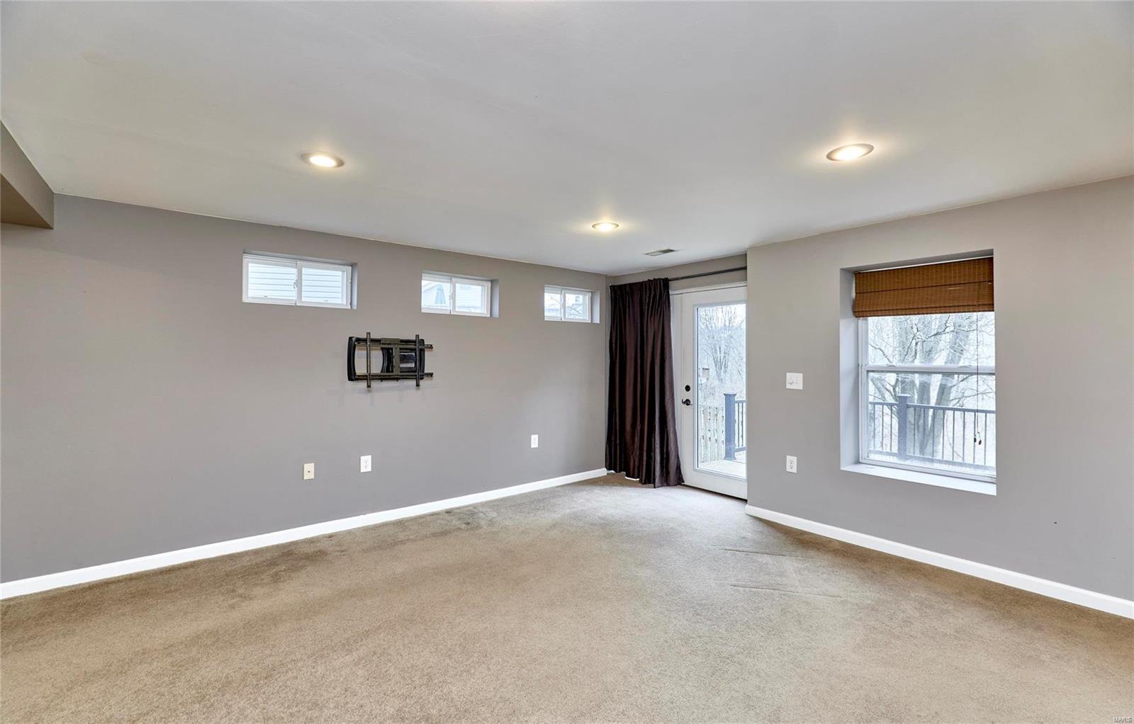 1526 Glenn Brooke Woods Circle Ballwin, MO 63021 - Photo 33 of 40