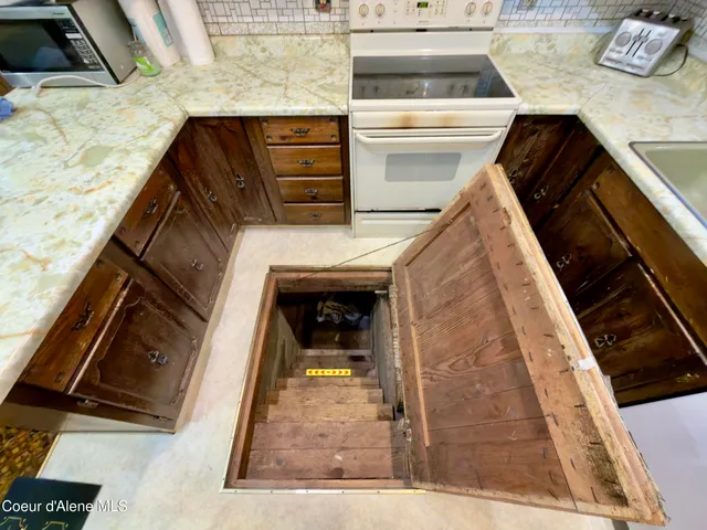 $350,000 | 121 East 4th Street South, Oldtown, ID 83822