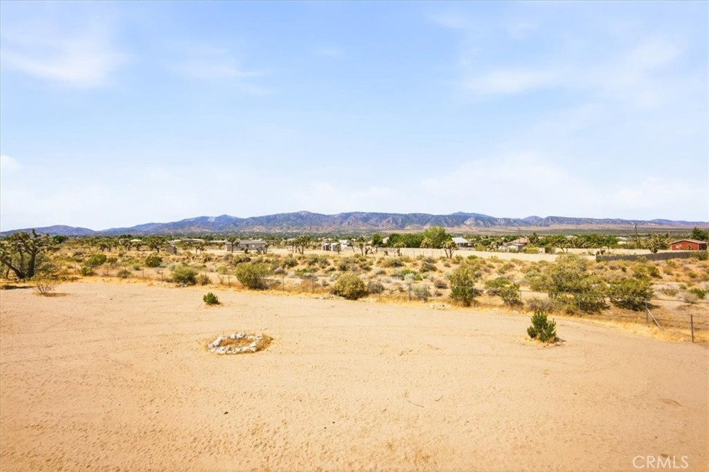 1397 Sierra Road Pinon Hills, CA 92372 - Photo 43 of 49