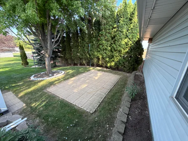 $369,900 | 2471 East Mark Drive, Sheboygan, WI 53083