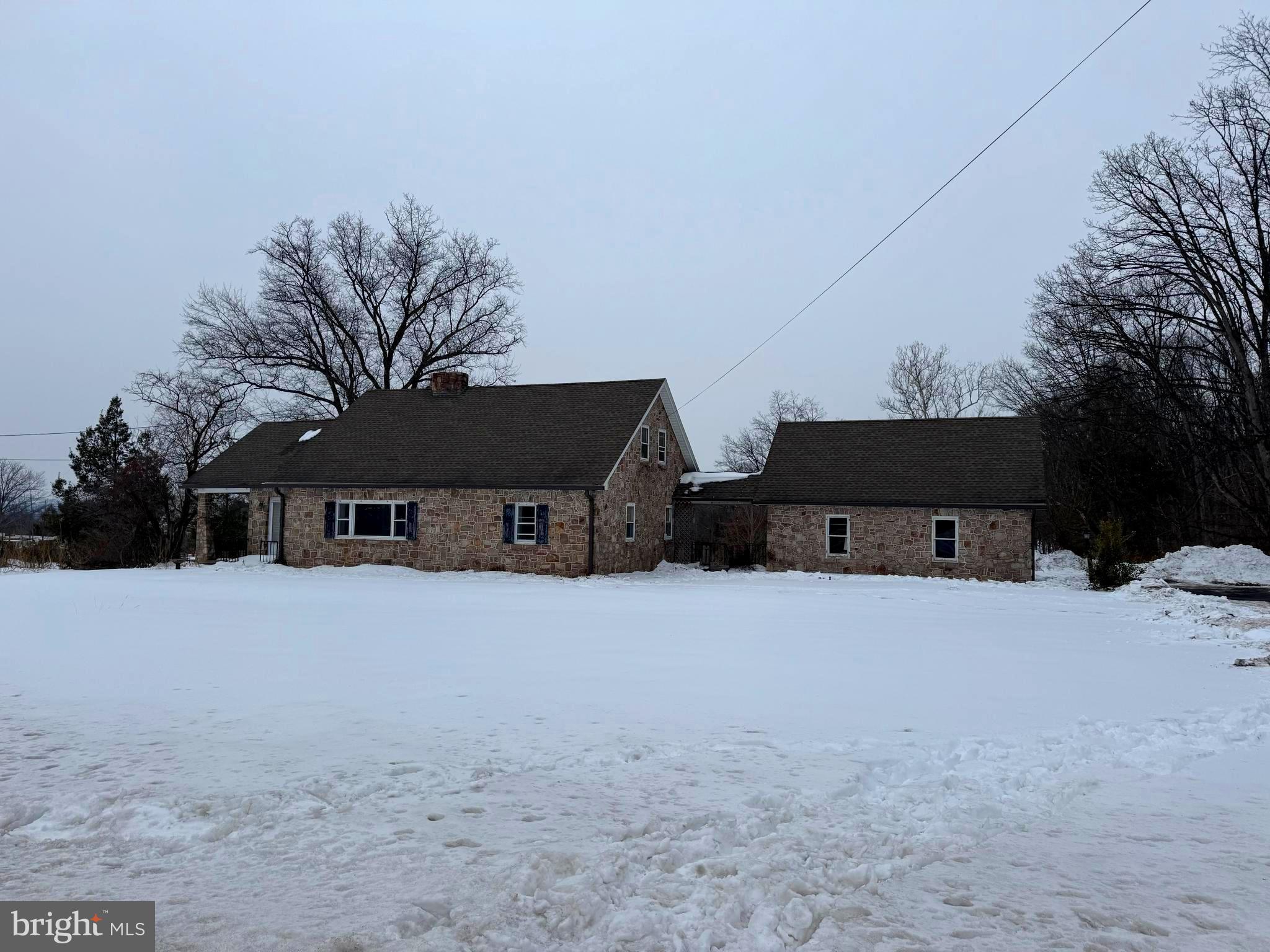345 Layfield Road Perkiomenville, PA 18074 - Photo 1 of 29 Gallery Image 1