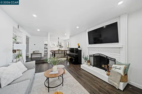 $650,000 | 1476 Camino Peral, Unit C, Moraga, CA 94556