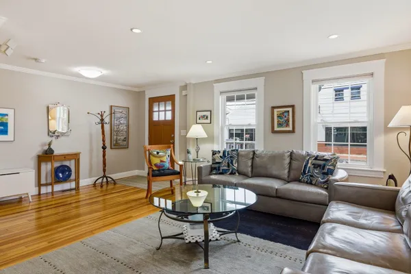 $799,000 | 962 Islington Street, Unit 1, Portsmouth, NH 03801