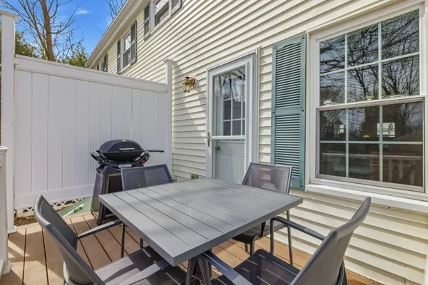 $799,000 | 962 Islington Street, Unit 1, Portsmouth, NH 03801