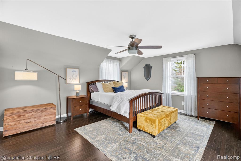 1088 Rivenoak Street Birmingham, MI 48009 - Photo 27 of 45 Gallery Image 27