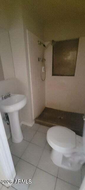 313 North 47th Street Phoenix, AZ 85008 - Photo 23 of 37 guest house bath
