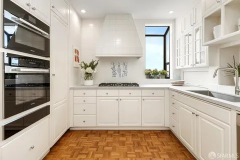 $4,995,000 | 69 Telegraph Place, San Francisco, CA 94133