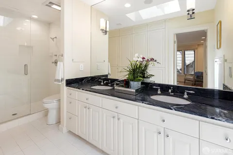 $4,995,000 | 69 Telegraph Place, San Francisco, CA 94133