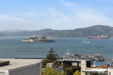 $4,995,000 | 69 Telegraph Place, San Francisco, CA 94133