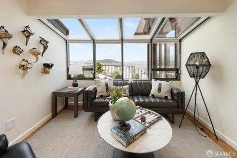 $4,995,000 | 69 Telegraph Place, San Francisco, CA 94133