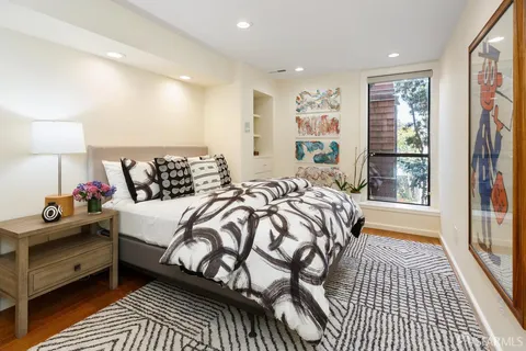 $4,995,000 | 69 Telegraph Place, San Francisco, CA 94133