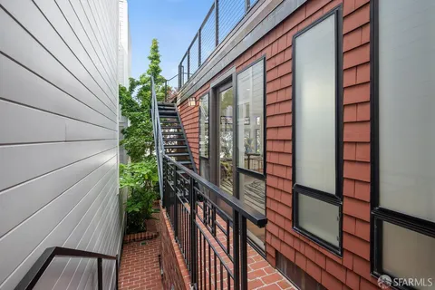 $4,995,000 | 69 Telegraph Place, San Francisco, CA 94133